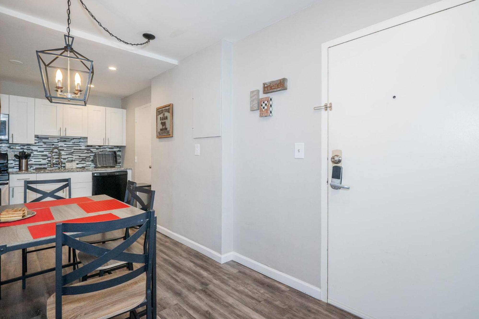 Welcoming Barn, 2 Bedroom & 1 Bath & Parking Atlanta Eksteriør billede